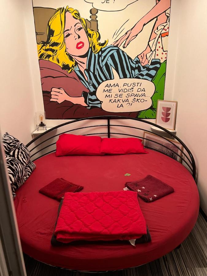 Pop Art Vandrehjem Beograd Eksteriør billede